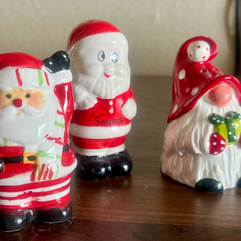 Vintage Red and White Holiday Decor Figurines salt and pepper shakers.